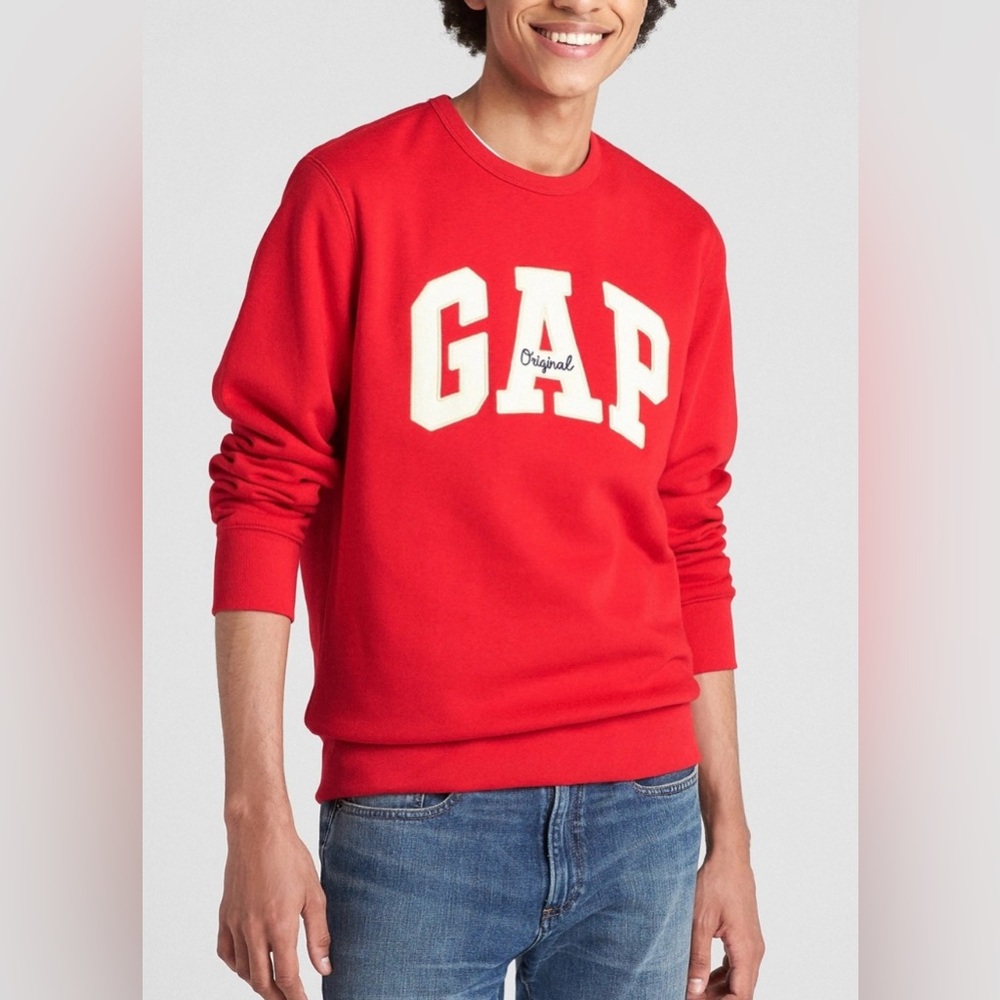 GAP Men's  Red Sweatshirt w/ "Original Gap" Patch on front, Size XL